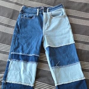 Hollister High-Rise Vintage Stretch Jeans - Dark and Light Blue